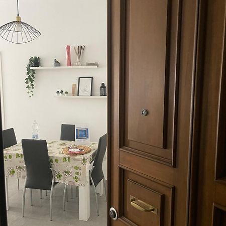 Deluxe Apartment Self Check In Parking Genoa Ngoại thất bức ảnh