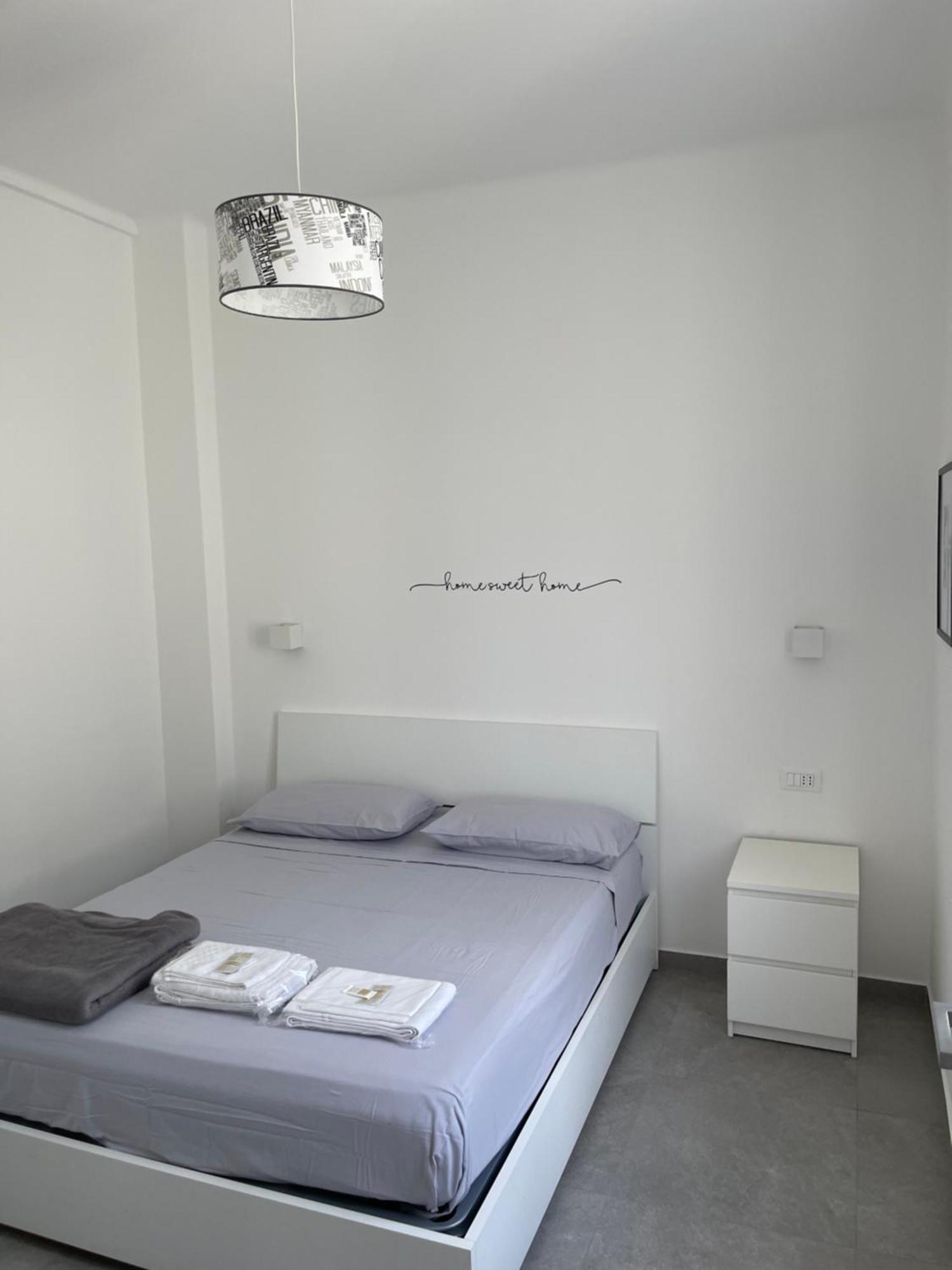 Deluxe Apartment Self Check In Parking Genoa Ngoại thất bức ảnh